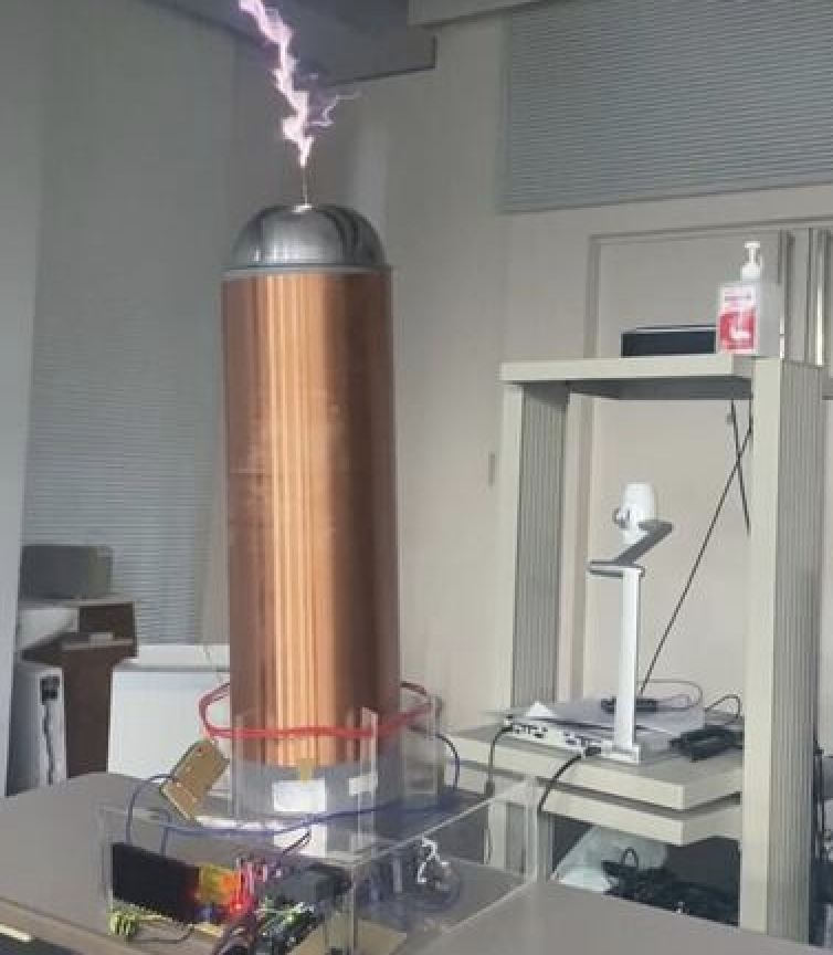 テスラコイルの画像