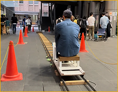 リニアモータートロッコ